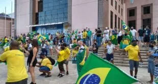 Sábado de Manifestação na Assembleia Legislativa