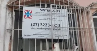 SINTRASADES: Aglomeração de Profissionais da Saúde