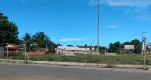 Prefeito de Guarapari Abandona Obra