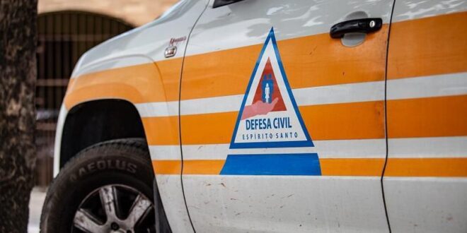 Defesa Civil do ES alerta para risco de chuva intensa