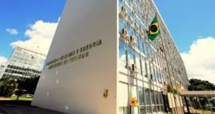 Inédito: Ministério do Turismo faz obras