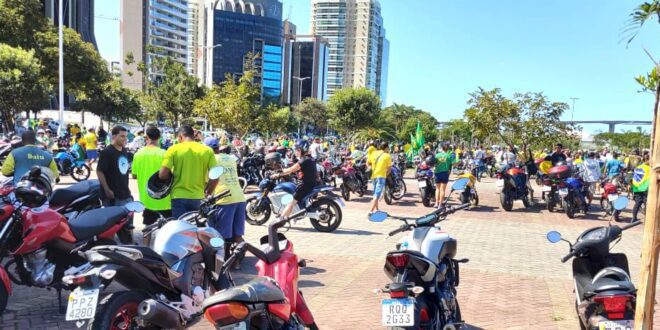 No ES: Marcha pra Jesus, Motociata e Praça do Papa