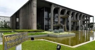 Segurança: Acesso à internet é oferecido