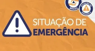Cartão laranja com o texto 'Situação de Emergência' e logotipo da Defesa Civil