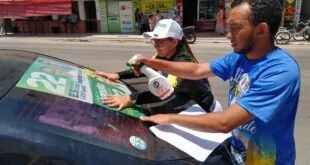 Adesivaço pró-Manato e Bolsonaro