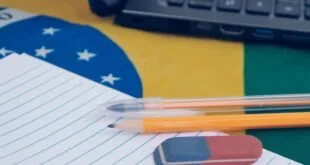 Pátria Educadora do PT: Relatório revela sucateamento da Educação 2022