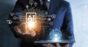 Homem de terno segurando tablet com holograma de inteligência artificial e ícones digitais