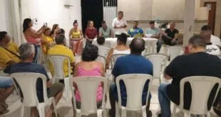 Moradores de Guarapari pedem muro em terreno da prefeitura