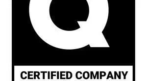 Selo preto e branco de empresa certificada com a letra Q e o texto 'ISO 37001'