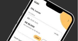 Tela de celular exibindo aplicativo da Klubi com valor em reais sobre fundo branco