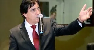 Edson Magalhães é condenado a indenizar jornalista por dano moral