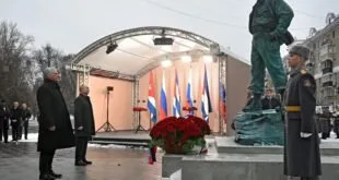 Putin inaugurou estátua de Fidel