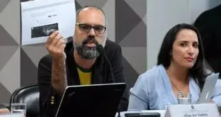 Moraes atropelou PGR para tentar prender Allan dos Santos, diz advogado