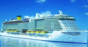 Empresa de navio de cruzeiros terá de indenizar camareira por exigir teste de HIV para admissão