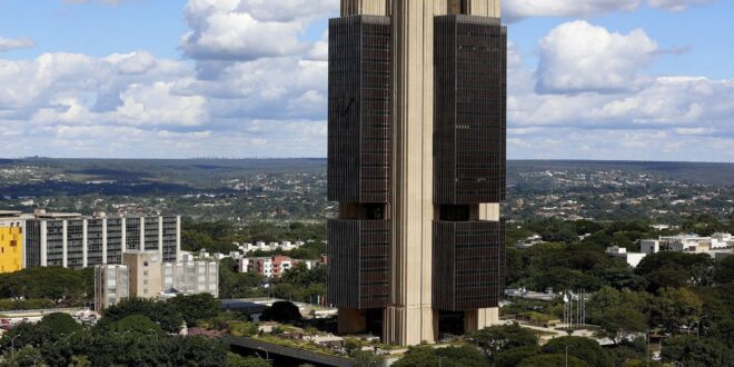 Mercado Financeiro emite Nota Oficial em apoio a servidores