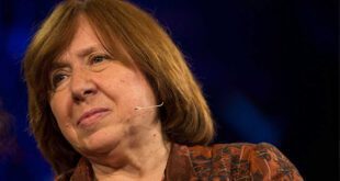 Nobel de literatura afirma que o mundo ignora paralelo entre Putin e Hitler