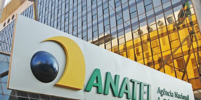 Anatel adota medidas contra venda de celulares não homologados