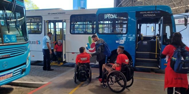 Ceturb-ES faz transporte dos atletas cadeirantes do torneio de Rugby