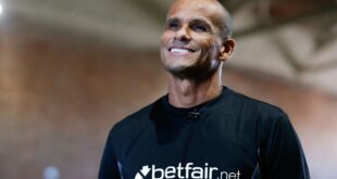Rivaldo comenta partida decisiva do Brasil contra o Uruguai na Copa América