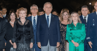 Ministro participa de homenagem aos 151 anos de Santos Dumont