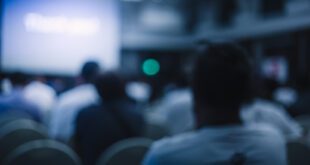 CFMV leva palestras, serviços e interatividade a estande na PetVet