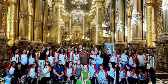 Escola de Guarapari promove viagem para o Rio de Janeiro
