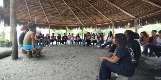 Escola de Guarapari promove reflexões sobre temas essenciais para a formação cidadã