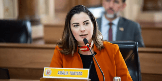 Amália Tortato amplia Teste do Pezinho em Curitiba