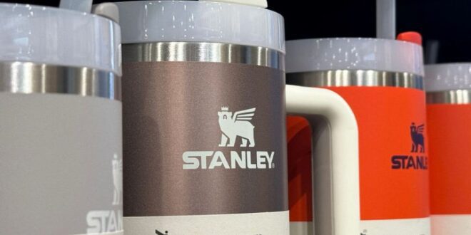 Oktoberfest da Stanley tem caneca por R$ 99 e growler por R$ 374; veja como aproveitar
