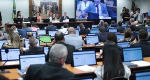Comissão de Constituição e Justiça aprova proposta que permite ao Congresso suspender decisão do Supremo – Notícias