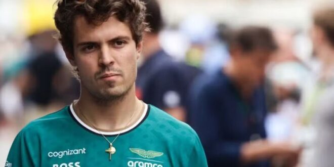 Brasileiro testa carro da Aston Martin no GP da Cidade do México