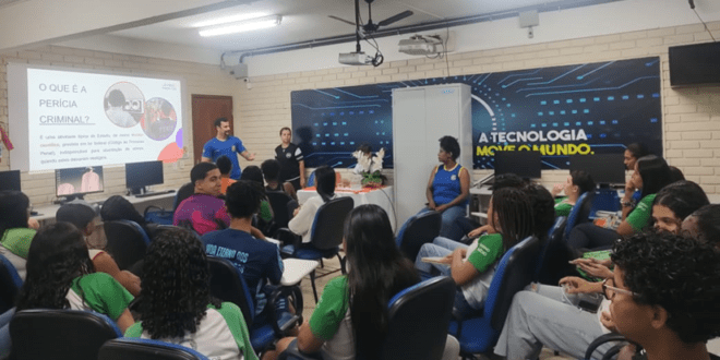 Alunos de Alegre participam de palestra sobre pericia criminal