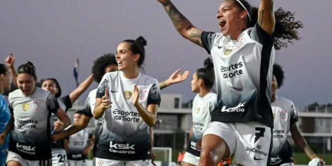 Corinthians vai às semifinais da Libertadores Feminina