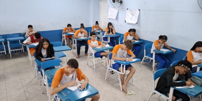 Estudantes de Linhares são premiados na Olimpíada do Tesouro Direto de Educação Financeira
