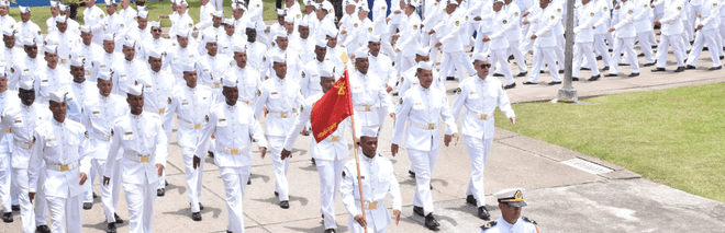 Dia do Marinheiro é celebrado com imposição da Medalha Tamandaré
