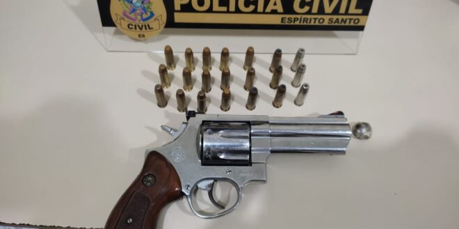 Polícia Civil prende homem em flagrante por porte ilegal de arma de fogo em Linhares