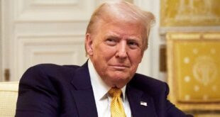 Trump faz uma nevasca de notícias, mostra moderação na imprensa, mesmo quando critica a mídia