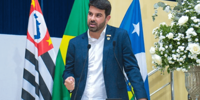 Sérgio Victor Anuncia Corte de Gastos de 30% nas Secretarias de Taubaté