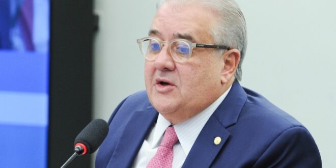 Comissão aprova projeto que exclui importações indiretas da presunção de fraude