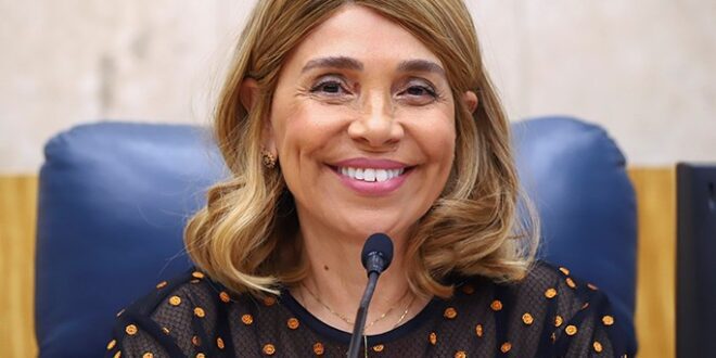 Alívio no Bolso do Paulistano com Naming Rights: Justiça de SP Derruba Decisão que Suspendeu Lei de Cris Monteiro
