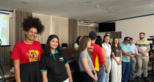 Estudantes de Santa Maria de Jetibá participam de conferência ambiental