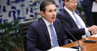 Hugo Motta cria comissões para discutir PNE, isenção do Imposto de Renda e inteligência artificial