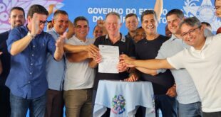 Governo do Estado dá início ao serviço de oftalmologia no Litoral Sul e inaugura obra em Piúma