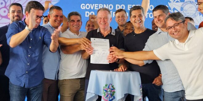 Governo do Estado dá início ao serviço de oftalmologia no Litoral Sul e inaugura obra em Piúma