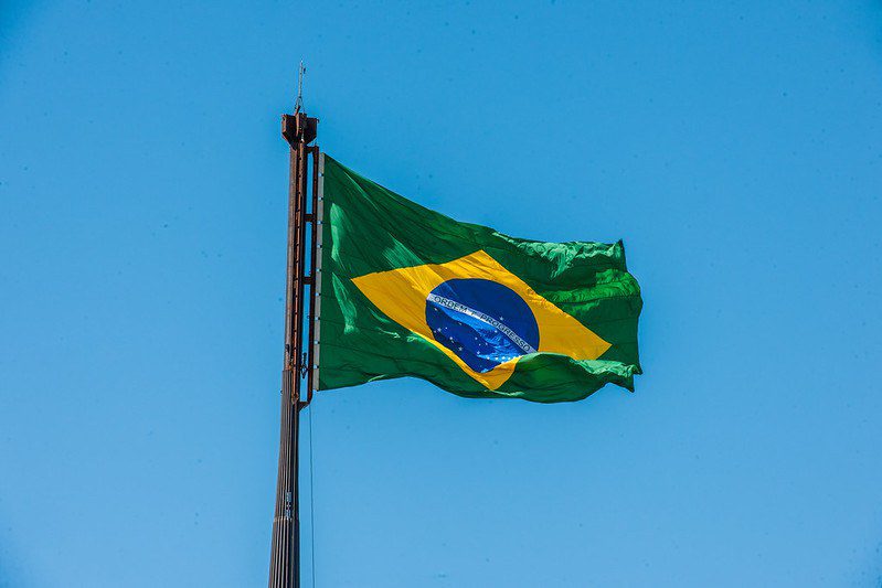 20250430_bandeirao.jpg