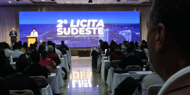 Servidores da Sedu participam do 2º Licita Sudeste, em Vitória