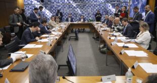 Oposição quer derrubar novo decreto sobre IOF; governo busca entendimento
