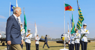 Ministro da Defesa participa da entrega de espadins a novos cadetes da Força Aérea Brasileira