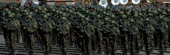 Cerca de 1 milhão de homens e mulheres se alistam para o Serviço Militar