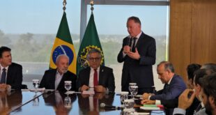 Governador participa do lançamento da instalação de Curso de Medicina na Ufes em São Mateus